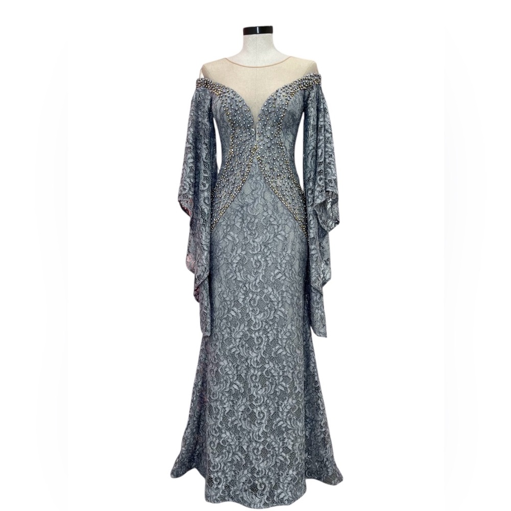 Elegant Gray Lace Evening Gown